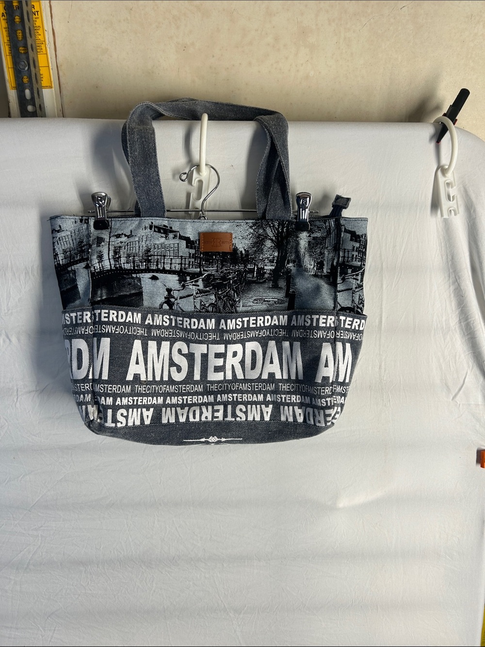 Robin Ruth Amsterdam Graphic Tote - Black & White